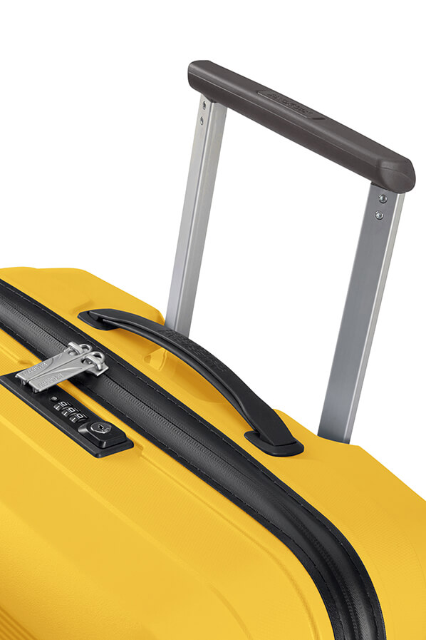 Mala de Viagem Superleve Média 67cm c/ 4 Rodas Amarelo - Airconic | American Tourister®