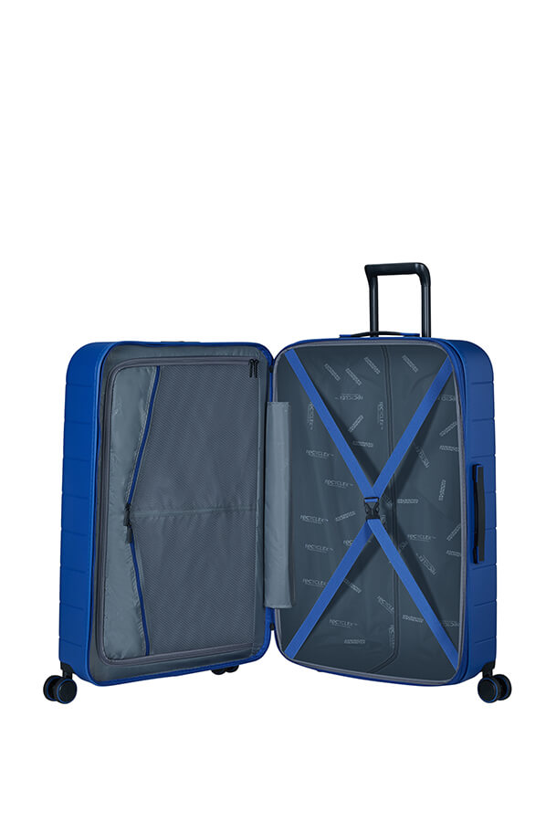 Mala de Viagem Grande 77cm Expansível 4 Rodas Azul Marinho - Novastream | American Tourister