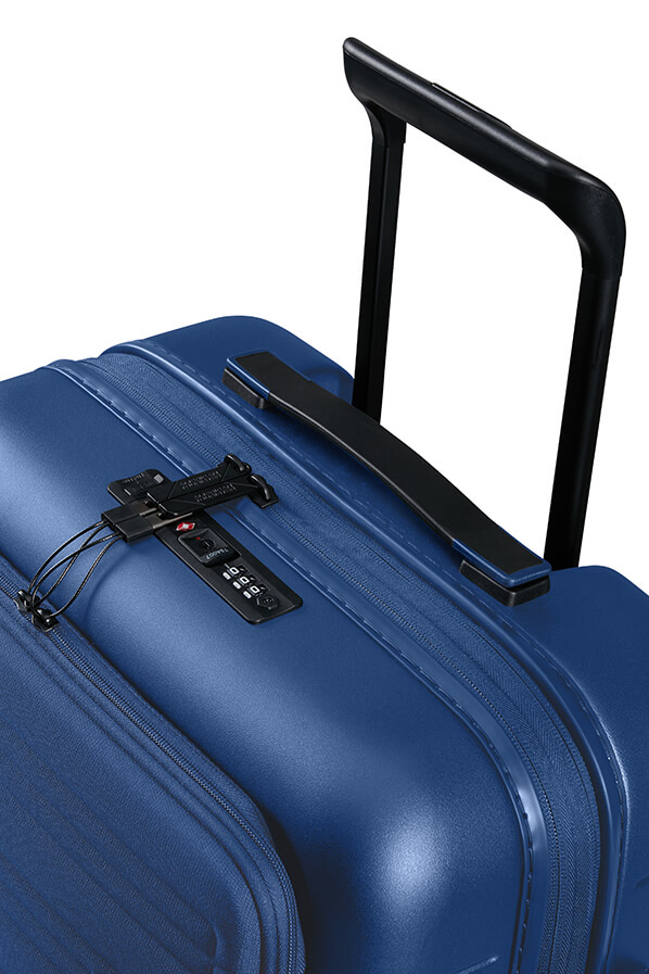 Mala de Cabine 55cm Expansível 4 Rodas e Bolso para Portátil 15.6 Azul Marinho - Novastream | Ameri