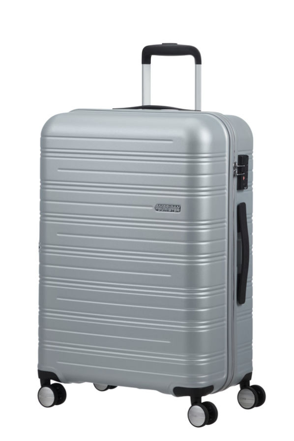 Mala de Viagem Média 67cm 4 Rodas Prateada - High Turn | American Tourister