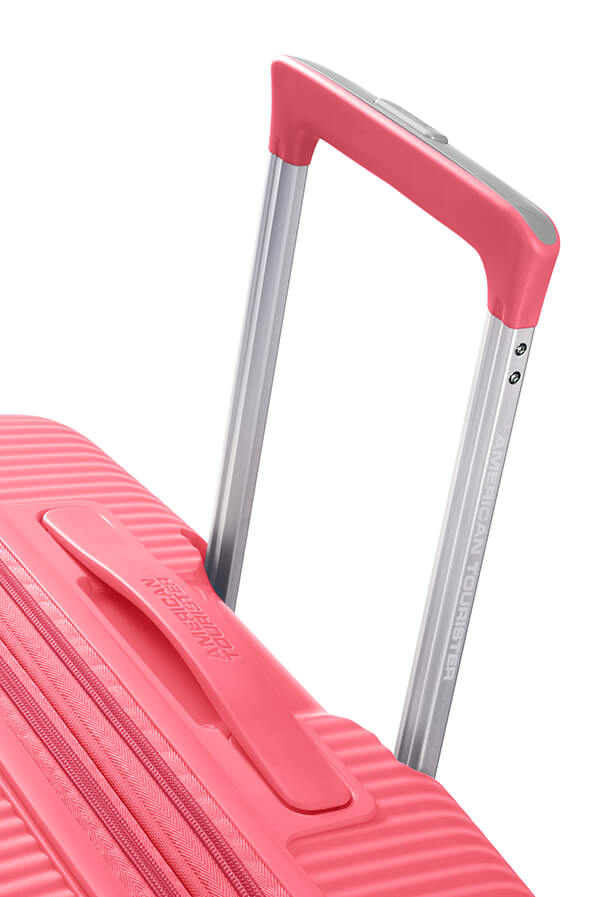 Mala de Viagem Média 67cm Expansível Coral - Soundbox | American Tourister®